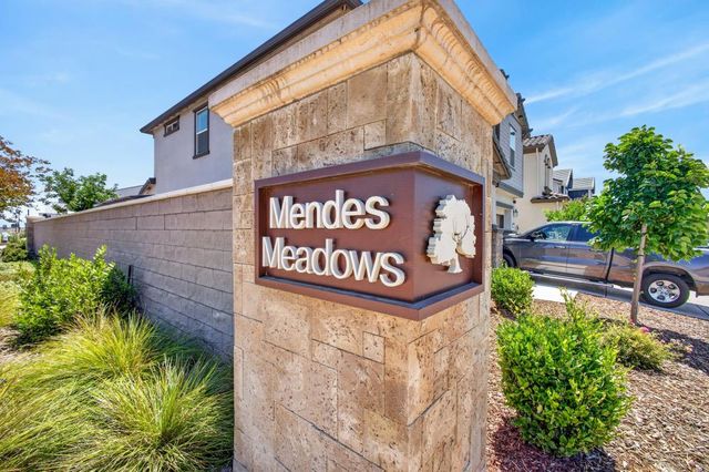 8254 Ocho Way, Elk Grove, CA 95757