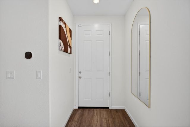 8254 Ocho Way, Elk Grove, CA 95757