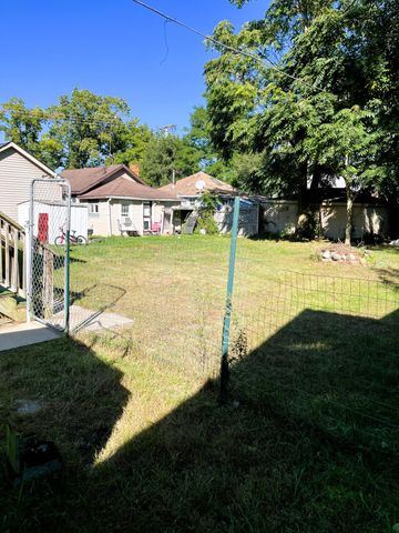 1215 W Oakley Park Road, Commerce Twp, MI 48390