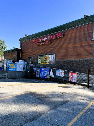 1215 W Oakley Park Road, Commerce Twp, MI 48390