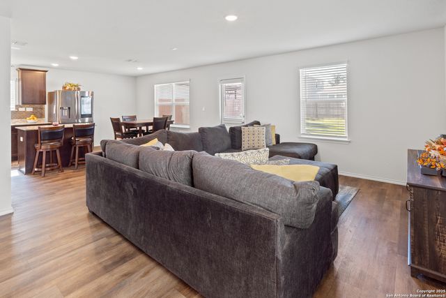 7353 Storms End, San Antonio, TX 78253