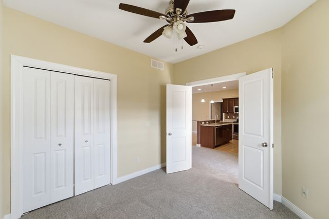 13007 Alpine Drive, Urbandale, IA 50323