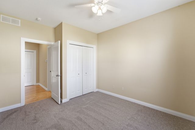 13007 Alpine Drive, Urbandale, IA 50323