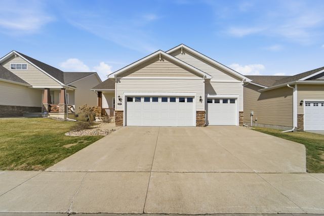 13007 Alpine Drive, Urbandale, IA 50323