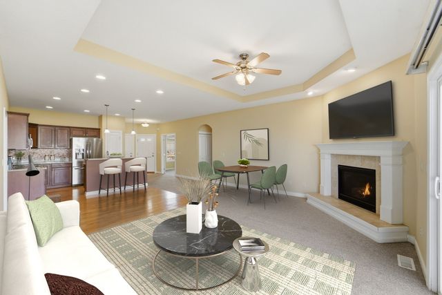 13007 Alpine Drive, Urbandale, IA 50323