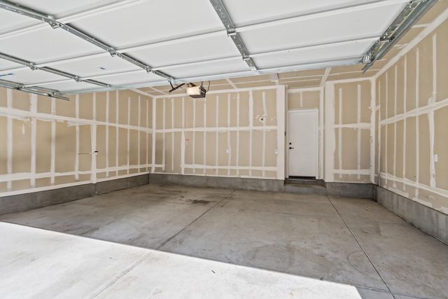 1006 Mint Chip Ln, Sacramento, CA 95814