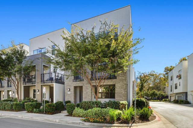 1006 Mint Chip Ln, Sacramento, CA 95814