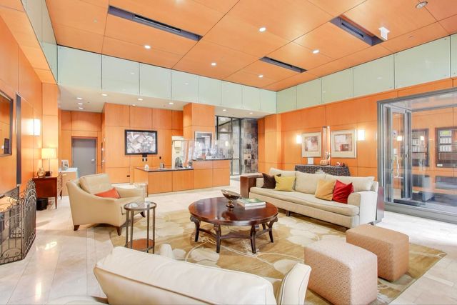 208 W Washington Street 1913, Chicago, IL 60606