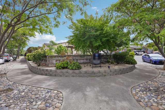 321 Via Loma, Morgan Hill, CA 95037