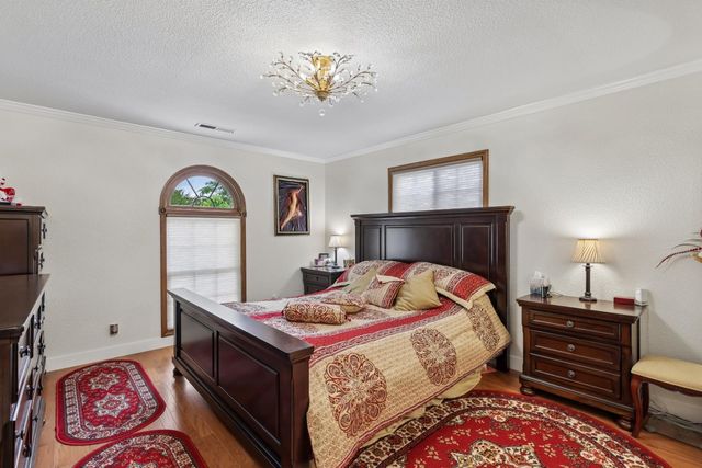 321 Via Loma, Morgan Hill, CA 95037