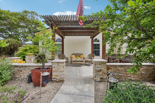 321 Via Loma, Morgan Hill, CA 95037