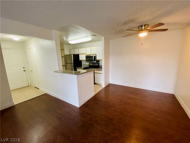 2200 South Fort Apache Road 1106, Las Vegas, NV 89117
