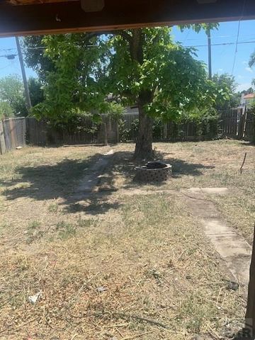 1130 W 16th St, Pueblo, CO 81003