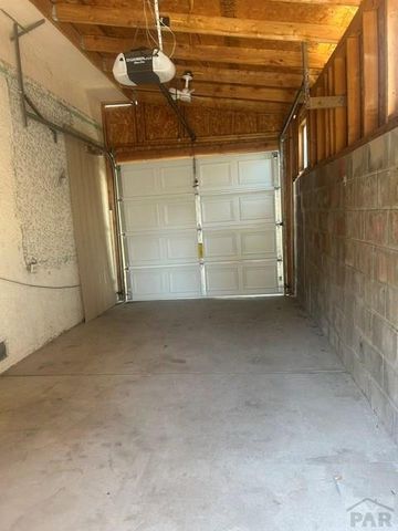 1130 W 16th St, Pueblo, CO 81003