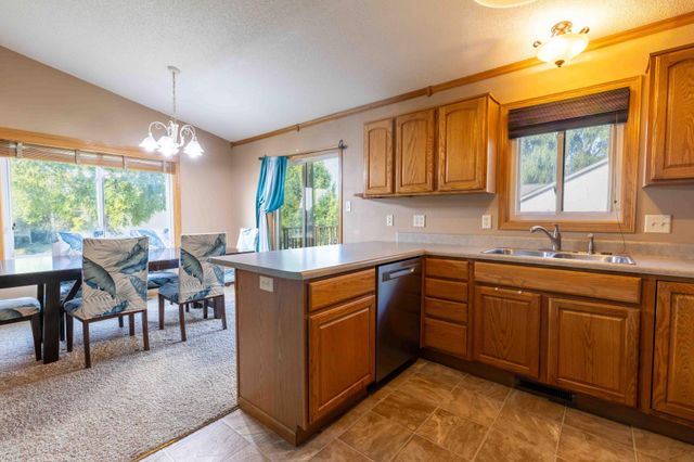 112 Parkside Street, Mankato, MN 56001