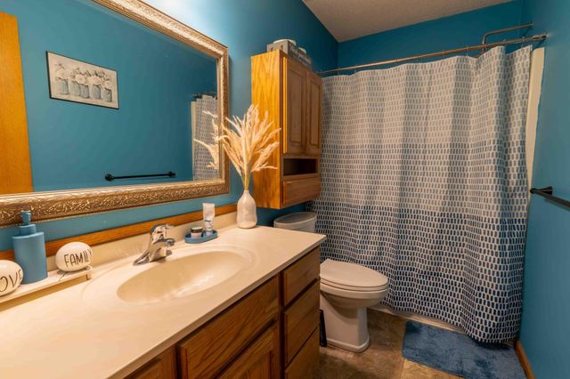 112 Parkside Street, Mankato, MN 56001