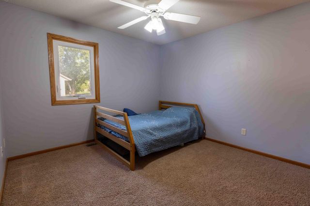 112 Parkside Street, Mankato, MN 56001
