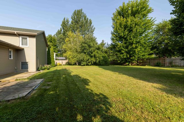 112 Parkside Street, Mankato, MN 56001