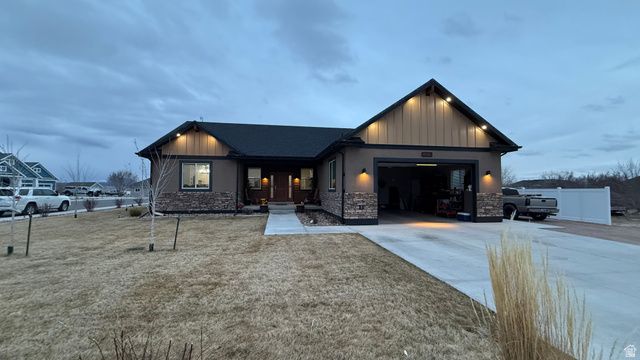 2200 E 1820 S, Naples, UT 84078