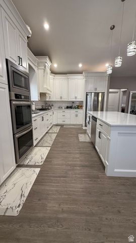 2200 E 1820 S, Naples, UT 84078