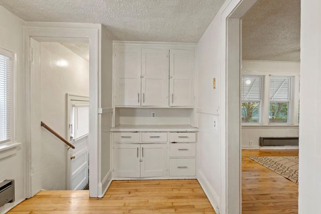 3822 Dupont Avenue N, Minneapolis, MN 55412