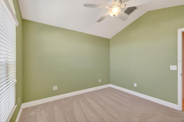 1586 LEMON LOOP, The Villages, FL 32163