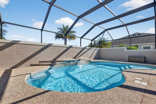 1586 LEMON LOOP, The Villages, FL 32163