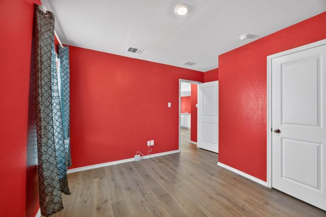 709 Chipper Trail, Lavon, TX 75166