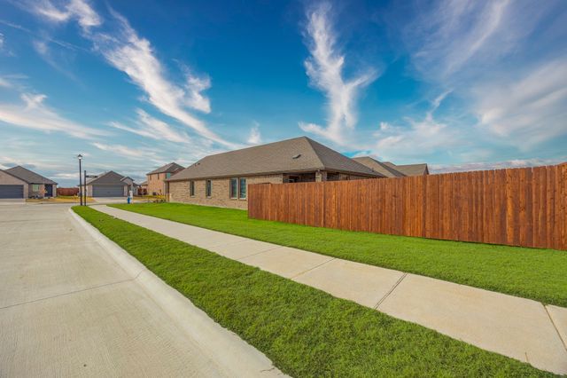 709 Chipper Trail, Lavon, TX 75166