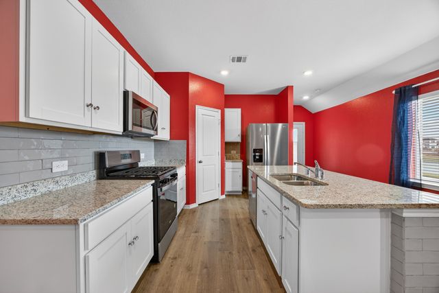 709 Chipper Trail, Lavon, TX 75166