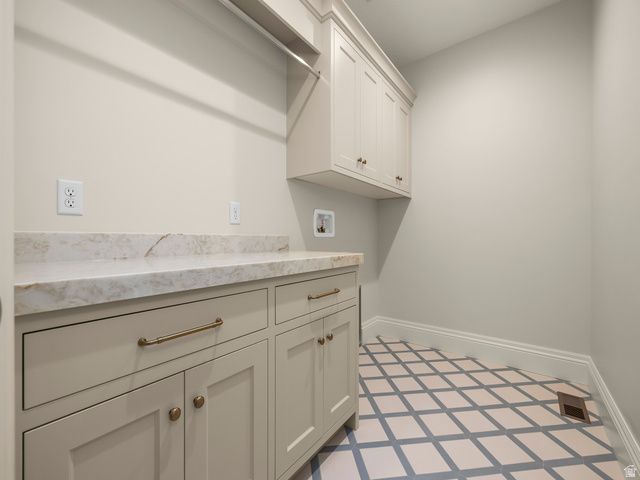 2574 E CANYON END DR, Draper, UT 84020