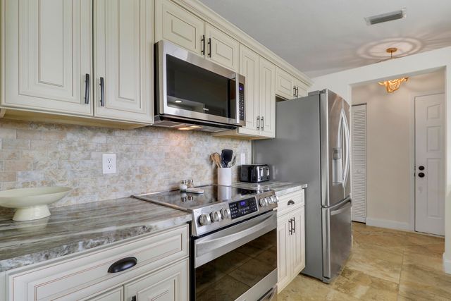 1102 Wingfoot Drive C, Jupiter, FL 33458