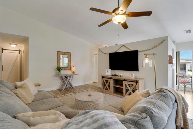 1102 Wingfoot Drive C, Jupiter, FL 33458