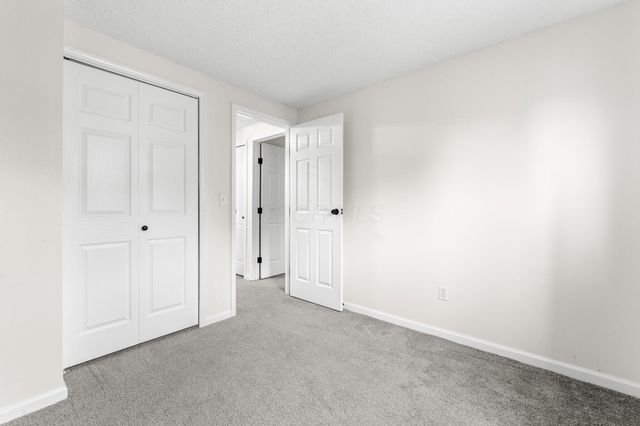 1301 Saffron Place, Galloway, OH 43119