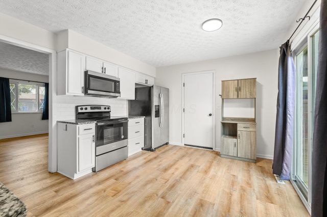 1301 Saffron Place, Galloway, OH 43119
