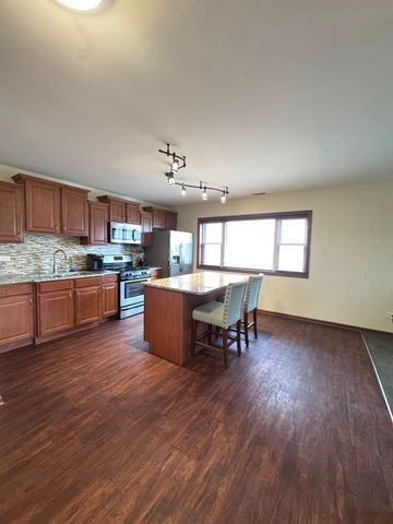 6416 S Central Avenue 2F, Chicago, IL 60638