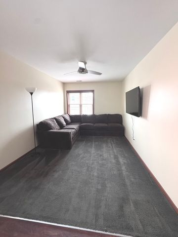 6416 S Central Avenue 2F, Chicago, IL 60638