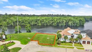 21441 Blue Marlin Dr, Livingston, LA 70462