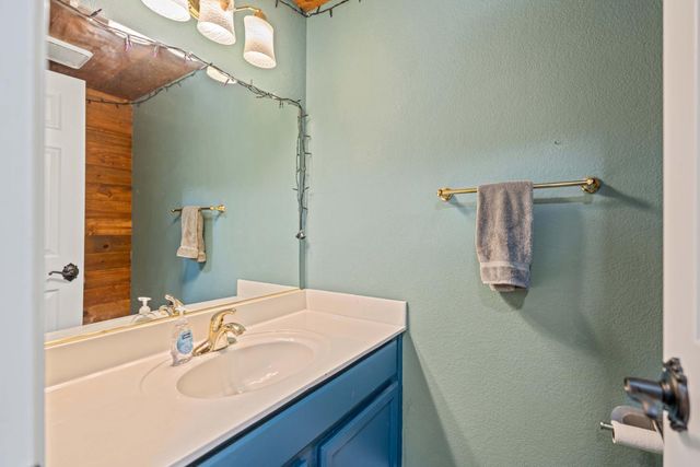 132 Henry Ct, Tracy, CA 95376
