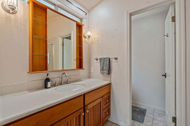 132 Henry Ct, Tracy, CA 95376
