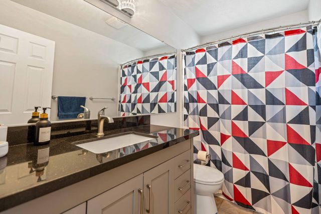 132 Henry Ct, Tracy, CA 95376