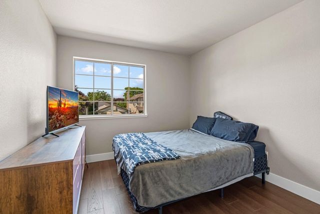 132 Henry Ct, Tracy, CA 95376