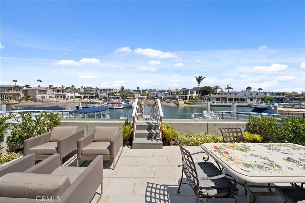 4014 Channel Place, Newport Beach, CA 92663 — exterior