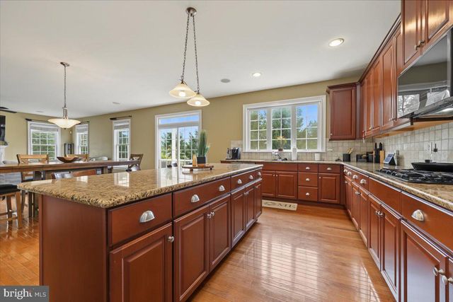 410 THISTLE DR, Phoenixville, PA 19460