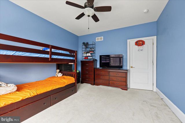 410 THISTLE DR, Phoenixville, PA 19460