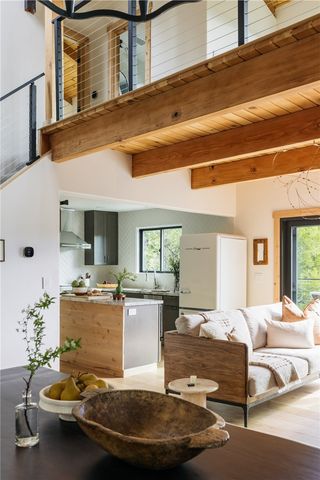 27522 Cedarwood, Lake Arrowhead, CA 92352