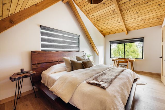 27522 Cedarwood, Lake Arrowhead, CA 92352