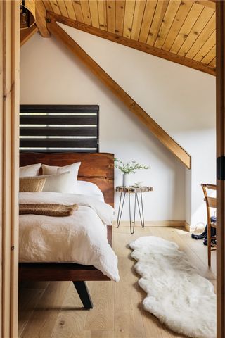 27522 Cedarwood, Lake Arrowhead, CA 92352