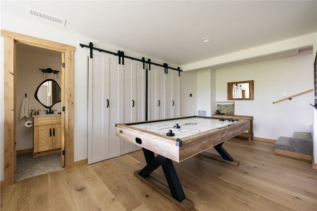 27522 Cedarwood, Lake Arrowhead, CA 92352