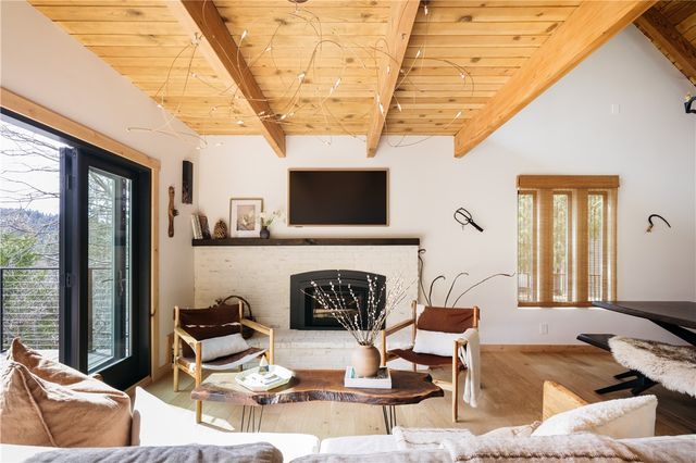 27522 Cedarwood, Lake Arrowhead, CA 92352